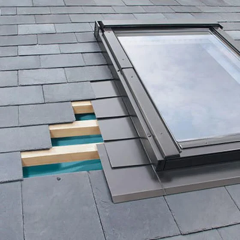 Fakro FPU-V Max 08 - 134x118cm